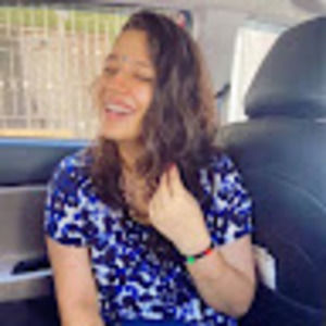 Meet your Posher, Anushka